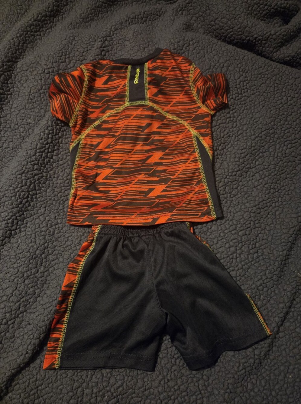 Toddler Reebok Short Set - Picture 2 of 3